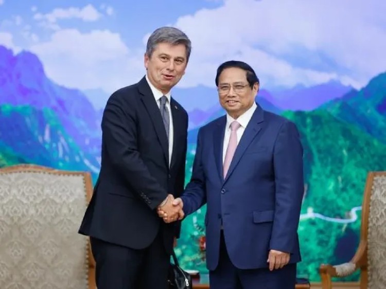 Cước vận tải biển tăng, Bộ trưởng Công Thương đề nghị FIATA hỗ trợ doanh nghiệp Việt