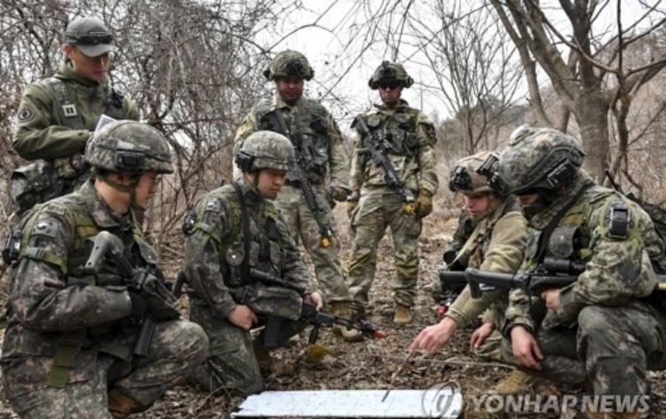 Hàn Quốc cân nhắc đưa lực lượng đến Ukraine