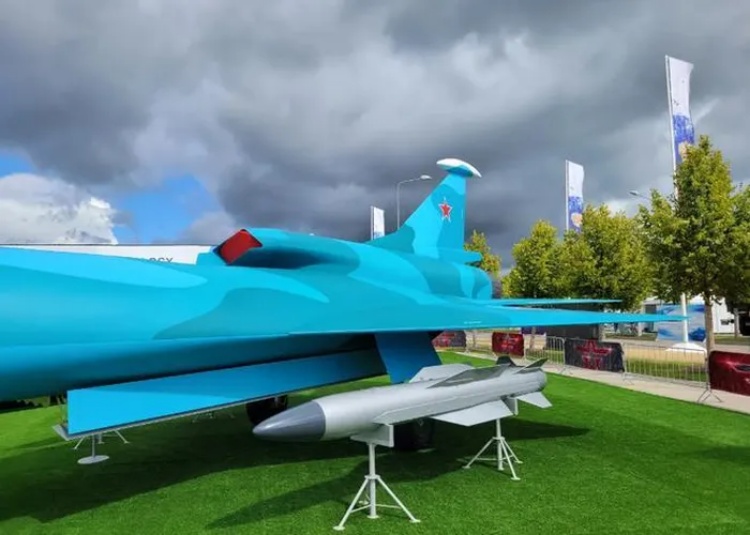 Máy bay không người lái tấn công 'Thần sấm' Grom UCAV: Lột xác ngoạn mục