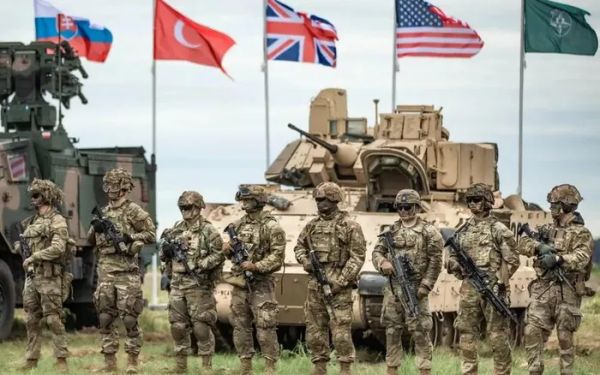 Nguy cơ cuộc chiến với phương Tây hậu xung đột Ukraine?