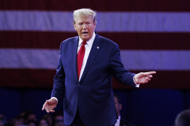 Ông Trump có thể xem lại việc cho phép Ukraine dùng ACTACMS