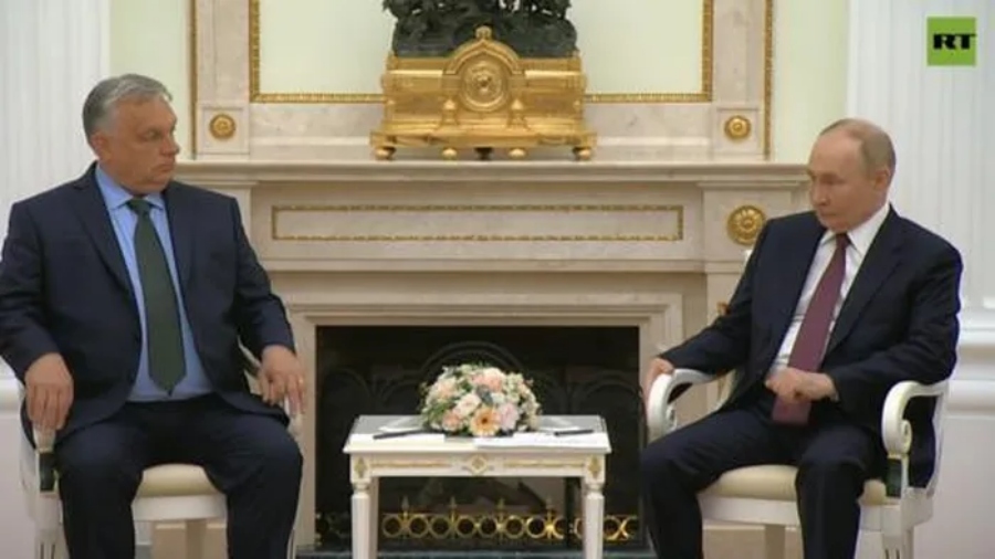Tổng thống Putin gặp Thủ tướng Hungary tại Điện Kremlin