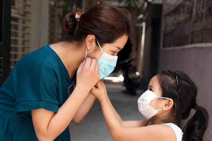Các yếu tố nguy cơ gây nên bệnh COVID-19 nghiêm trọng ở trẻ em