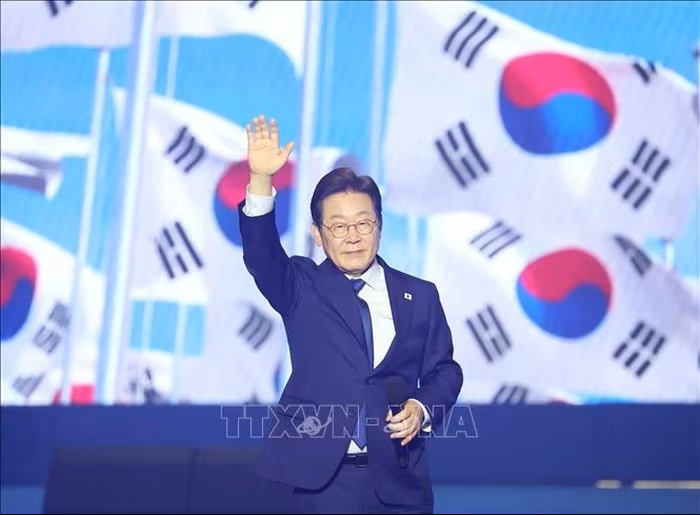 Phép thử đối với tân Tổng thống Hàn Quốc trong hội nghị thượng đỉnh với Tổng thống Trump