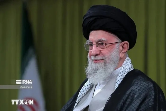 Lãnh tụ tối cao Iran Ayatollah Ali Khamenei được chuyển đến địa điểm an toàn