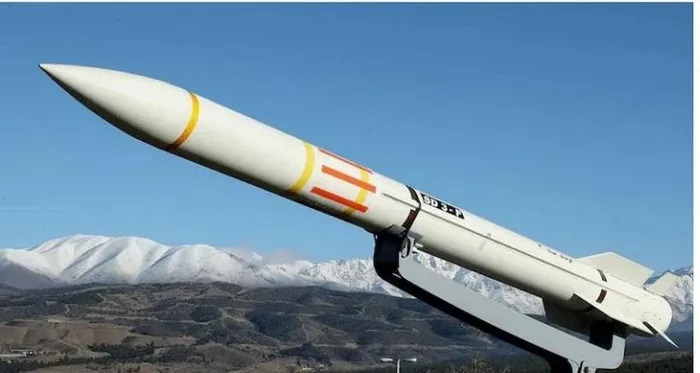 Iran giới thiệu máy bay không người lái lớn nhất vinh danh Gaza