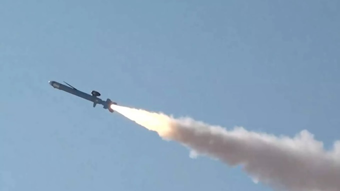 Iran giới thiệu tên lửa hành trình mới nhất