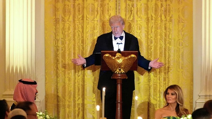 Mỹ tuyên bố Ả Rập Xê Út là đồng minh chủ chốt ngoài NATO