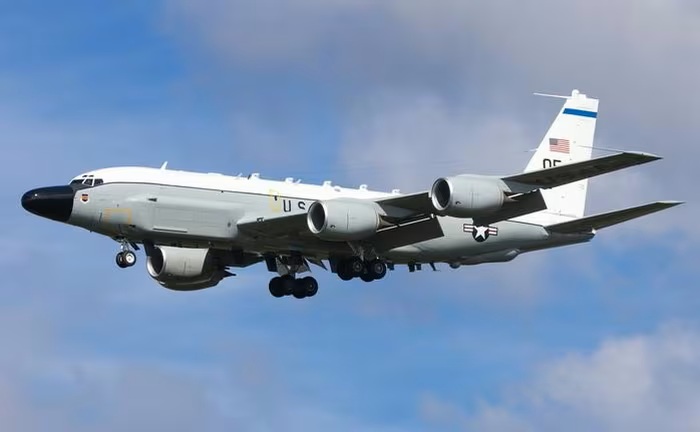 Máy bay trinh sát Mỹ lướt sát sườn phía Tây của Nga, gần các căn cứ lớn