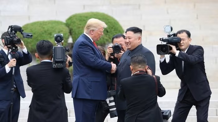 Ông Trump tính tái ngộ ông Kim Jong-un, Nhà Trắng chuẩn bị kế hoạch ngoại giao mới