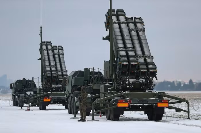Patriot 'không còn miễn phí': Mỹ gợi ý Ukraine chi tiền mua hoặc đổi bằng tài nguyên
