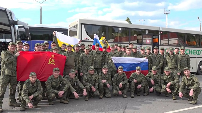 Nga và Ukraina hoàn thành trao đổi tù binh theo công thức 1.000 đổi 1.000