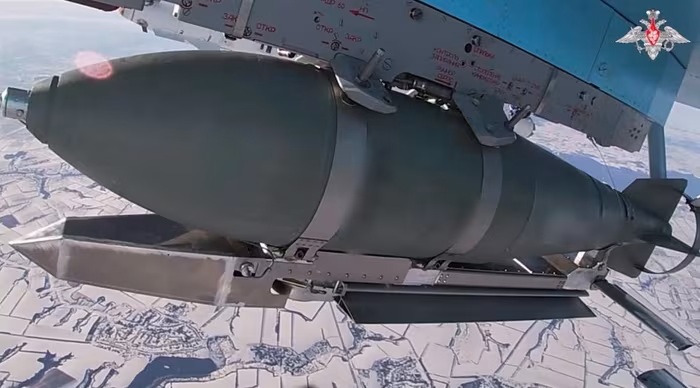 Công nghệ bom lượn Nga: Vũ khí thay đổi cục điện chiến trường Ukraine