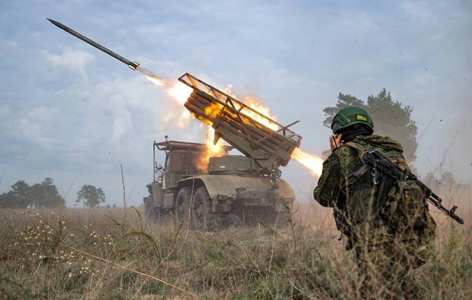 Nga khai hỏa giành lại mặt trận Kursk
