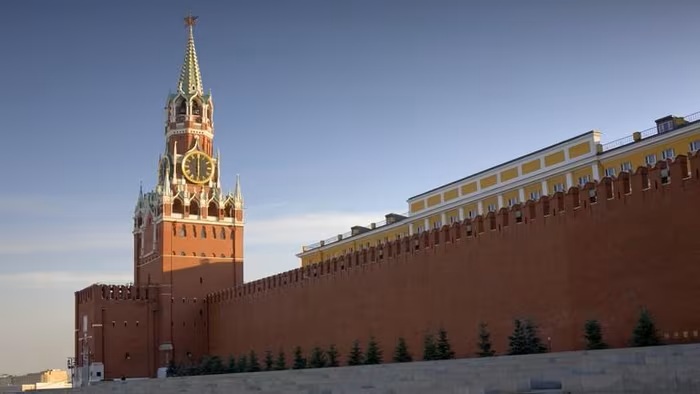 Điện Kremlin lên tiếng về kế hoạch ngừng bắn sau loạt UAV tấn công từ Ukraine