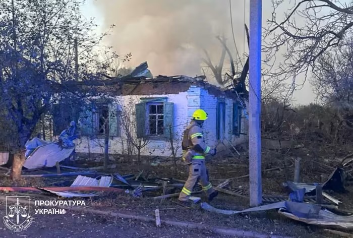 Nga tấn công Kharkiv bằng bom dẫn đường dùng động cơ tên lửa mới