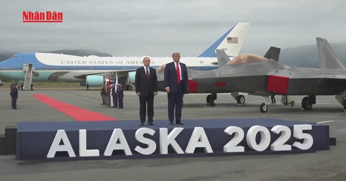 Chính giới Nga ca ngợi chiến thắng chính trị sau thượng đỉnh Alaska