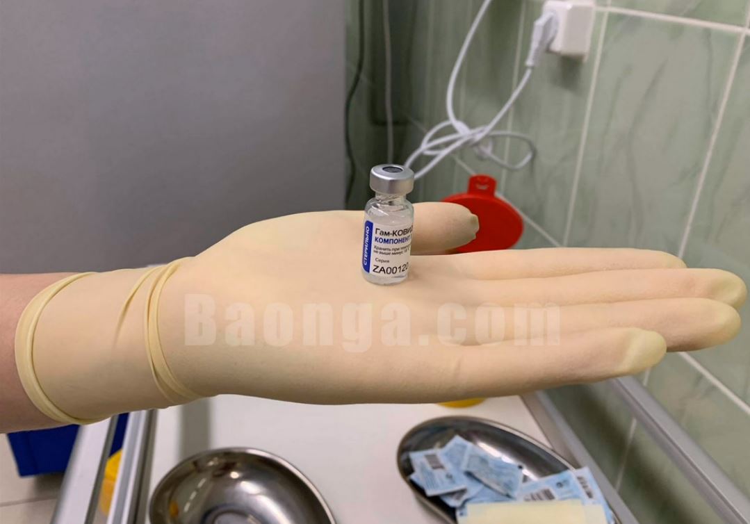 Nga tiêm đại trà vaccine ngừa COVID-19