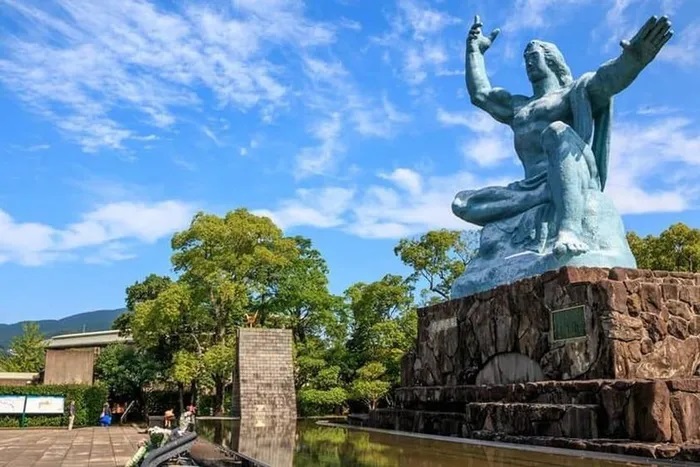 Phương Tây quay lưng với sự kiện của Nhật Bản vì Israel không được mời
