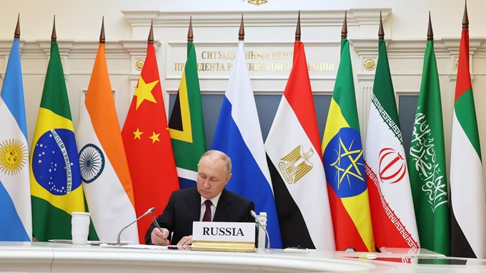Tổng thống Putin giải thích lý do các nước nỗ lực gia nhập BRICS