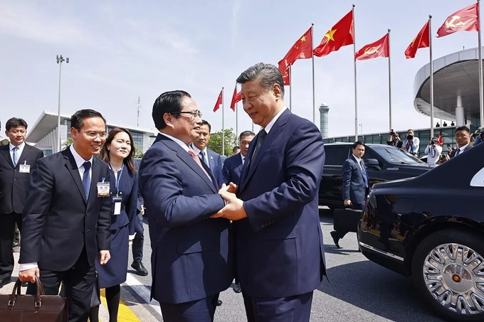 Việt Nam và Trung Quốc ra Tuyên bố chung phản đối chủ nghĩa bá quyền