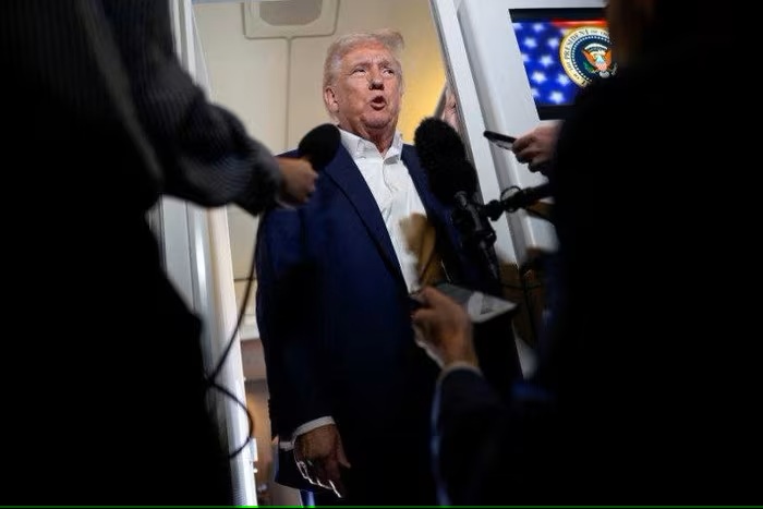 Ông Trump cân nhắc miễn trừ mức thuế tối thiểu 10% với một số nước