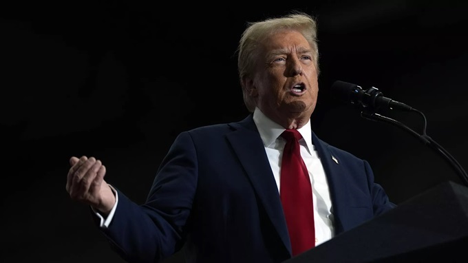Điện Kremlin: Nhóm Trump không gửi yêu cầu liên lạc với ông Putin