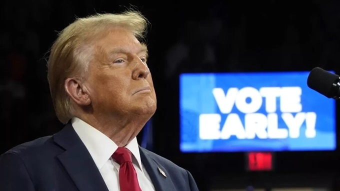 Nhóm của Trump có thể sử dụng căn cứ quân sự của Mỹ để trục xuất người nhập cư bất hợp pháp