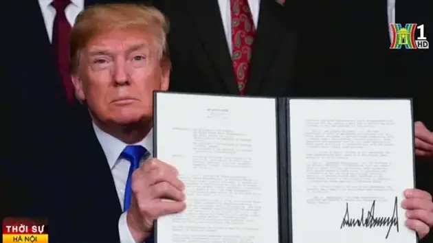 Ông Trump định ban hành hơn 100 sắc lệnh hành pháp