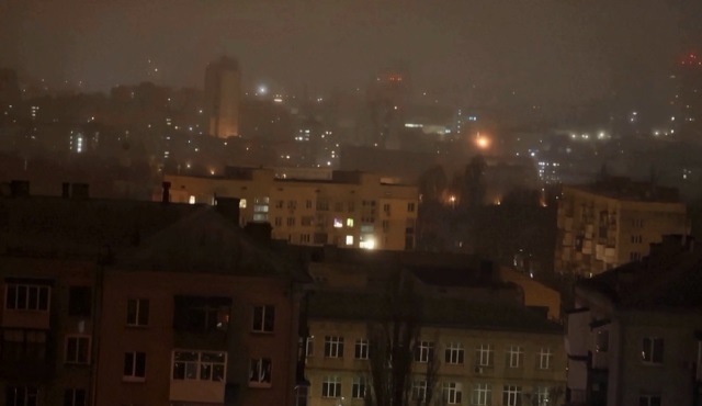 Video còi báo động vang khắp Kiev khi Nga tấn công Ukraine