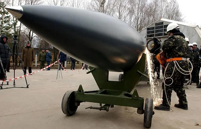 'Tối hậu thư' của ông Zelensky: Hoặc gia nhập NATO hoặc lấy lại vũ khí hạt nhân