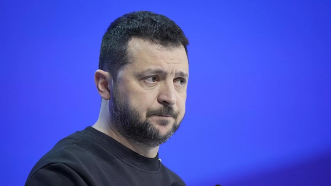 Chuyên gia Kiev tiết lộ Zelensky đã làm gì sau chuyến đi Rome