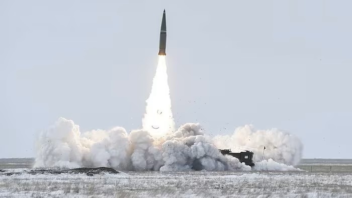 Ukraine rung chuyển trước hàng loạt tên lửa và UAV Nga