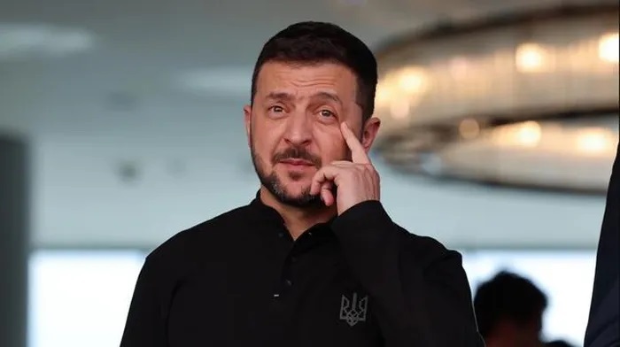 Ông Zelensky bắt đầu công du châu Âu khi Ukraine đối mặt với những ngày tháng khó khăn