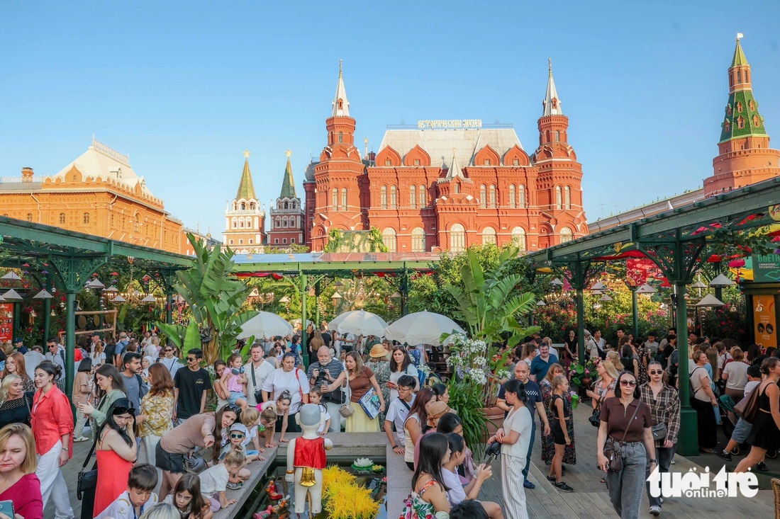 Thổi bùng mọi giác quan với Lễ hội văn hóa Việt Nam tại quảng trường Đỏ