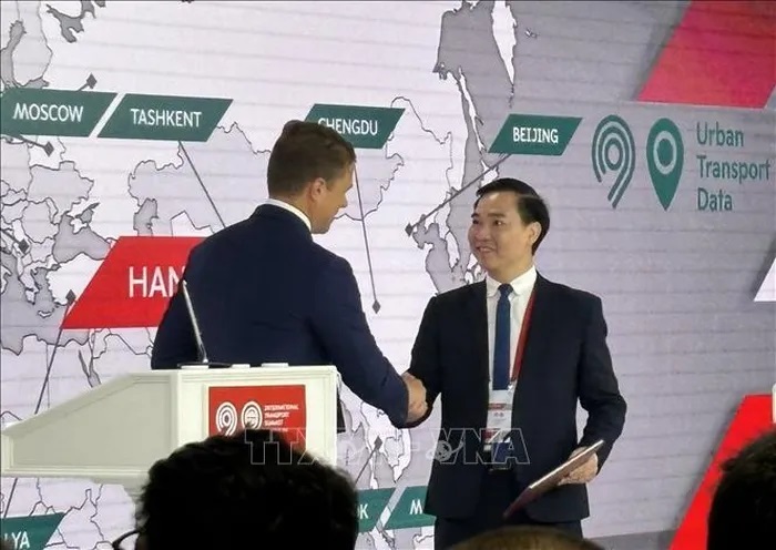Việt Nam tham dự Hội nghị quốc tế về giao thông tại Nga