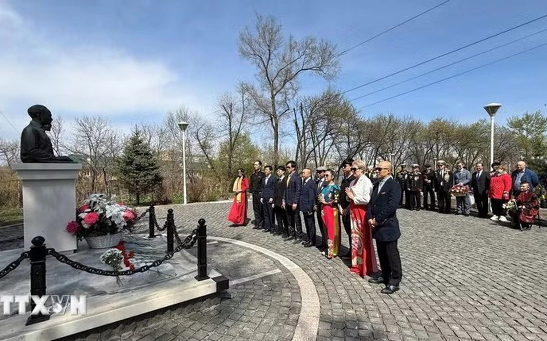 Lễ hội truyền thống và sắc màu Việt Nam tại Đại học Liên bang Viễn Đông ở Vladivostok