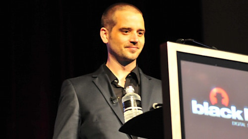 Cuộc đời lừng lẫy của hacker nổi tiếng vừa qua đời