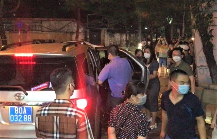 Bắt nguyên Trưởng Phòng cảnh sát Kinh tế Công an Hà Nội Phùng Anh Lê
