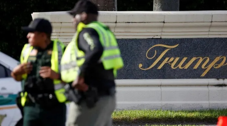 Vụ ám sát ông Trump làm 'nóng' mạng xã hội Trung Quốc