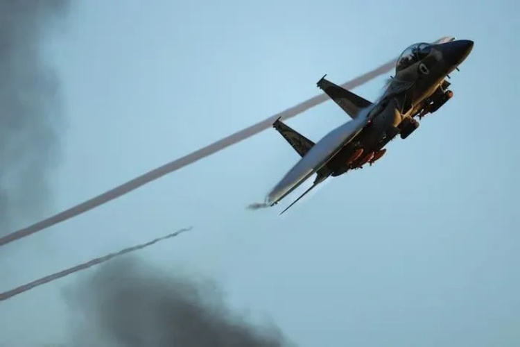Israel ký hợp đồng 5,2 tỷ USD mua 25 máy bay chiến đấu F-15