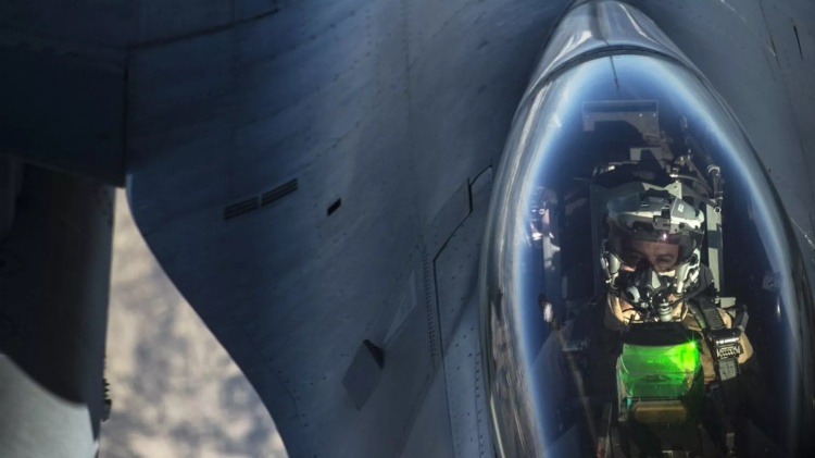 Mỹ sợ cử chuyên viên bảo trì F-16 tới Kiev