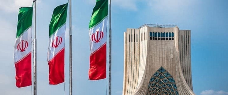 Ông Trump chuẩn bị gia hạn chính sách gây áp lực tối đa đối với Iran