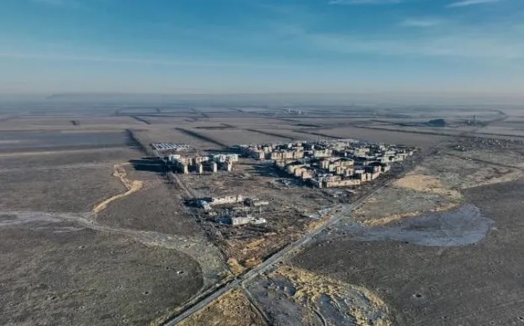 Hàng trăm binh sĩ Ukraine 'kẹt' trong thành trì Vuhleda trước đợt tấn công của Nga