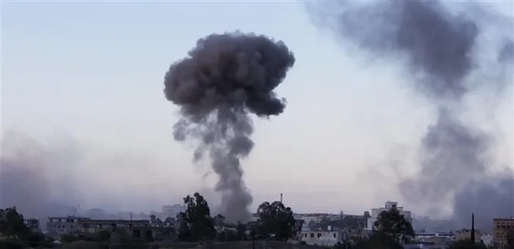 Mỹ tiếp tục nã tên lửa, mở rộng không kích vào căn cứ quân sự của Houthi