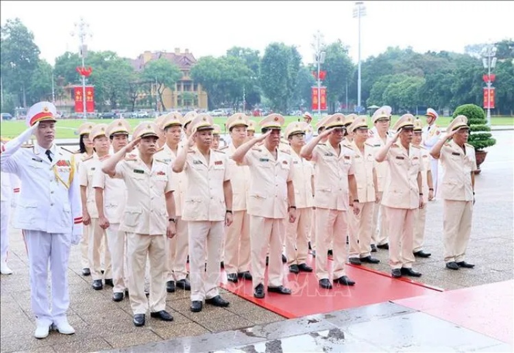 Lãnh đạo Đảng, Nhà nước vào Lăng viếng Chủ tịch Hồ Chí Minh nhân dịp 79 năm Quốc khánh 2/9