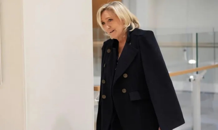 Lãnh đạo cực hữu Pháp Marine Le Pen bị đề xuất mức án 5 năm tù