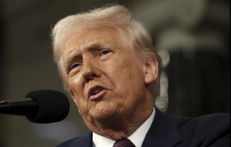 Tổng thống Trump nghi ngờ NATO không bảo vệ Mỹ