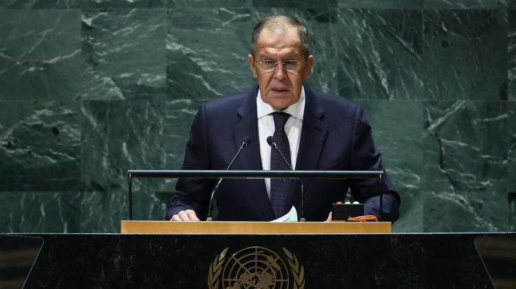 Ngoại trưởng Nga Lavrov tuyên bố nỗ lực chiến đấu với cường quốc hạt nhân là vô nghĩa
