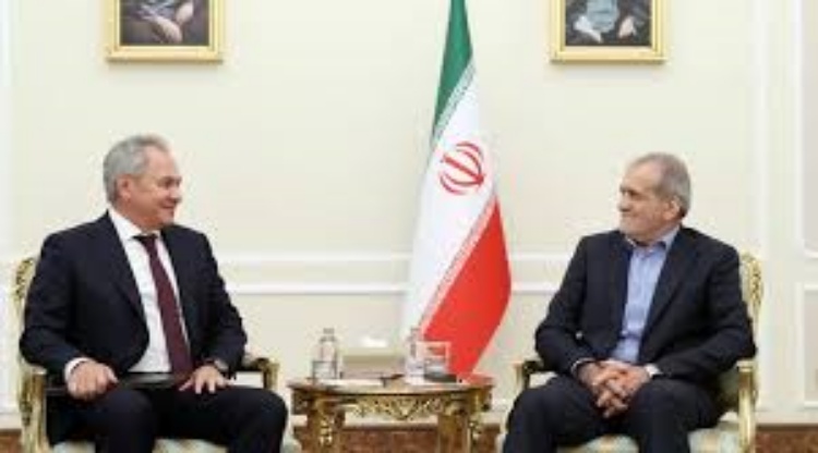 Quan chức an ninh hàng đầu Nga bất ngờ tới Iran